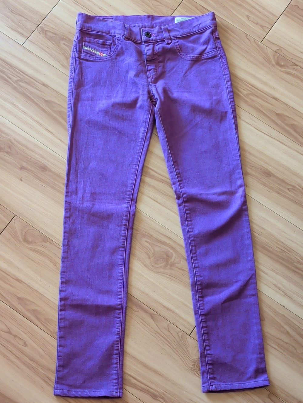 Purple  Woman's Diesel Industry Skinny Jeans. Super Cute